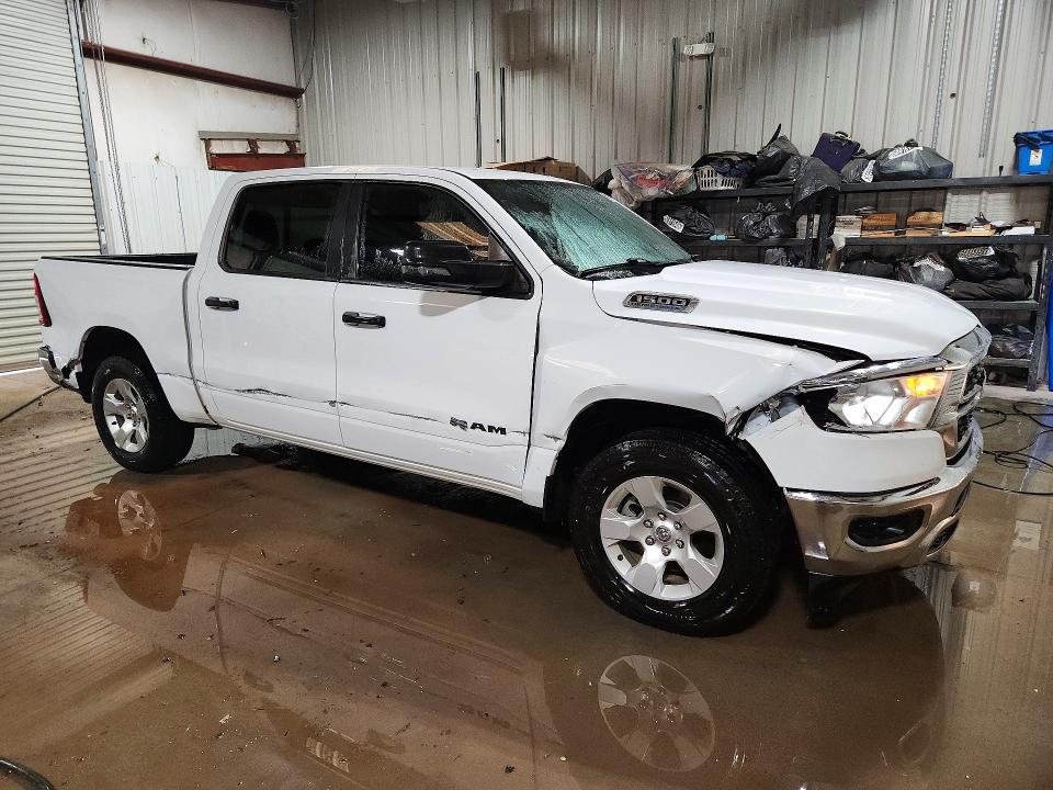 Photo 4 from auction – 2024 RAM 1500 with VIN 1C6SRFFT5RN208014