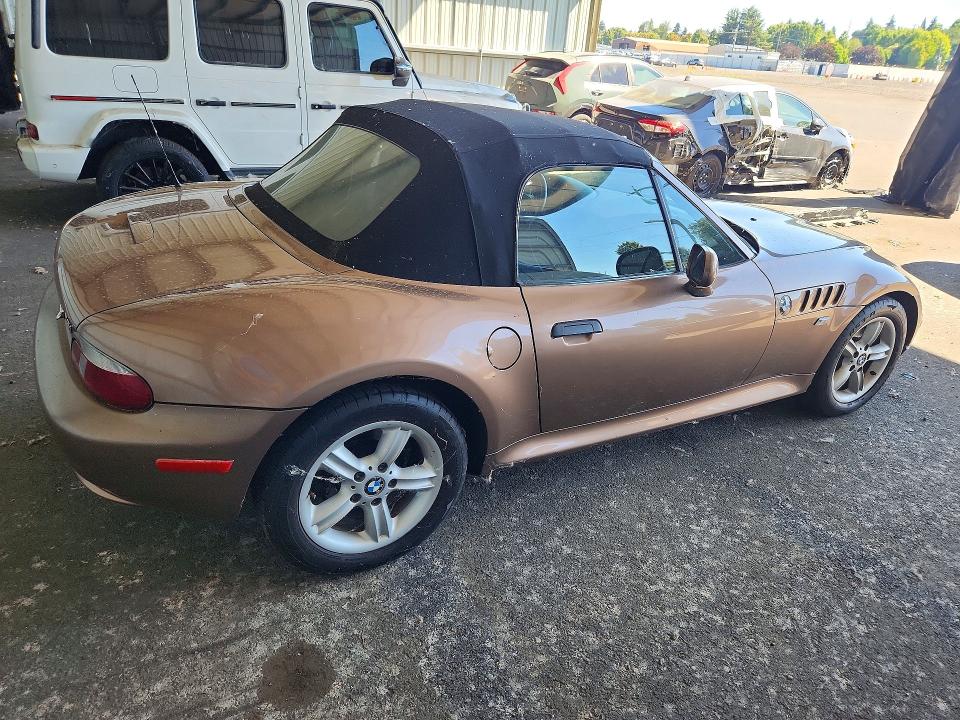 Фото 3 с аукциона – 2001 BMW Z3 с VIN WBACN33491LM02420