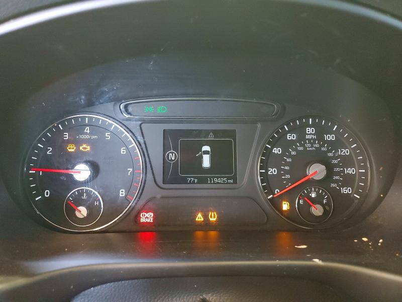 Photo 9 from auction – 2016 KIA SORENTO with VIN 5XYPGDA59GG172382