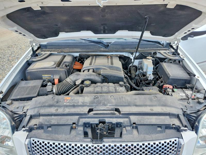 صورة رقم 12 من المزاد - 2011 GMC YUKON مع VIN 1GKS2GEJ7BR322425