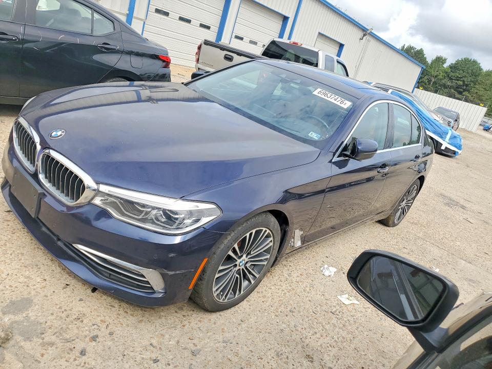 صورة رقم 1 من المزاد - 2017 BMW 540 مع VIN WBAJE7C31HG888648