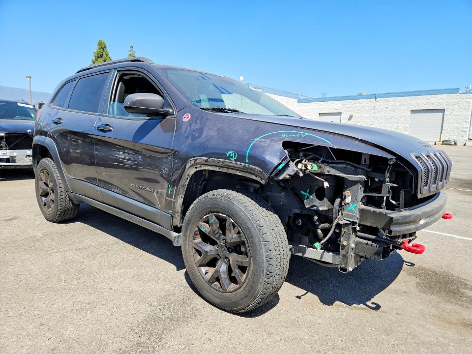 صورة رقم 4 من المزاد - 2016 JEEP CHEROKEE مع VIN 1C4PJMBS8GW242446