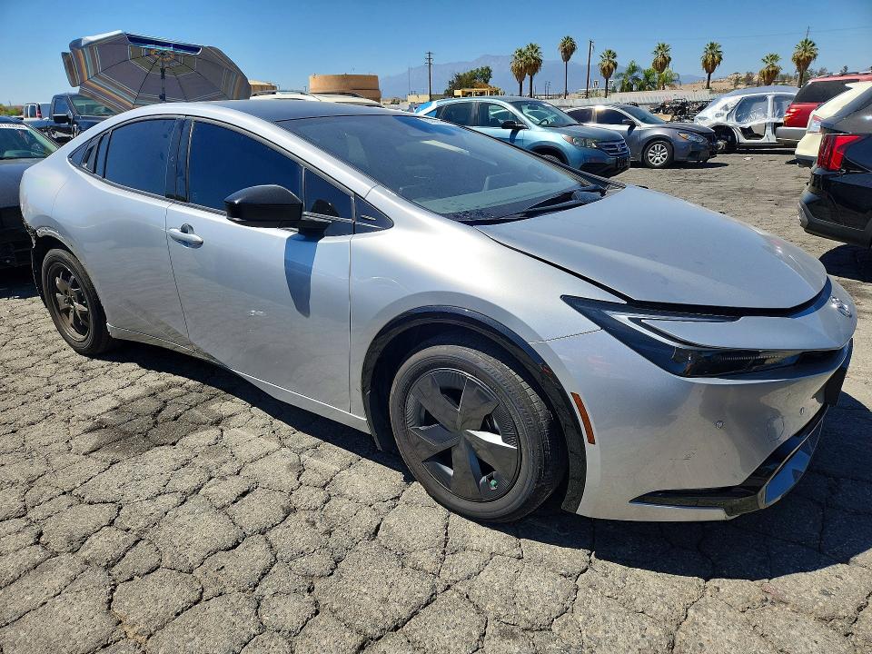 Photo 4 from auction – 2024 TOYOTA PRIUS with VIN JTDACAAU5R3023336
