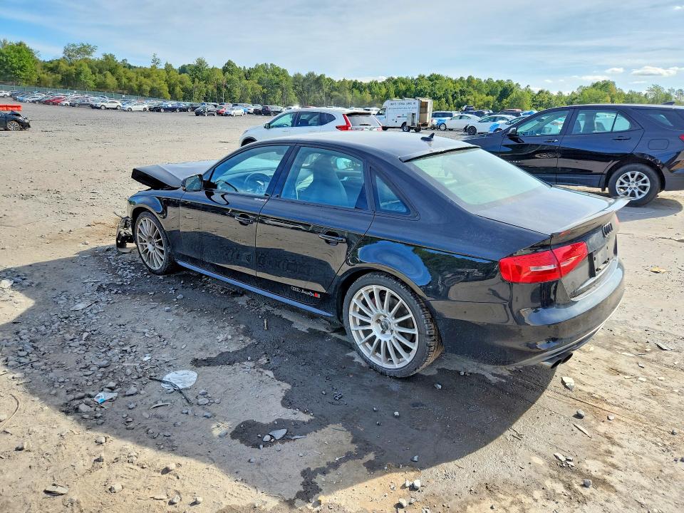 Foto 2 de la subasta – 2015 AUDI S4 con VIN WAUKGAFL9FA064047