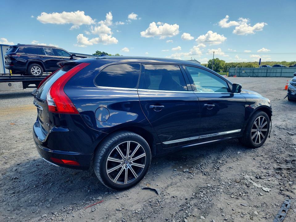 Photo 3 from auction – 2016 VOLVO XC60 with VIN YV440MDM2G2854697