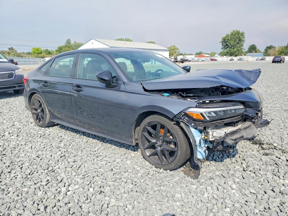 Photo 4 from auction – 2022 HONDA CIVIC with VIN 2HGFE2F54NH536769