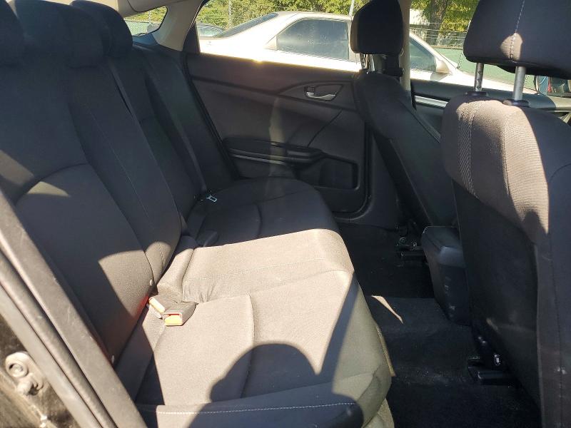 Photo 10 from auction – 2017 HONDA CIVIC with VIN 2HGFC2F57HH575883