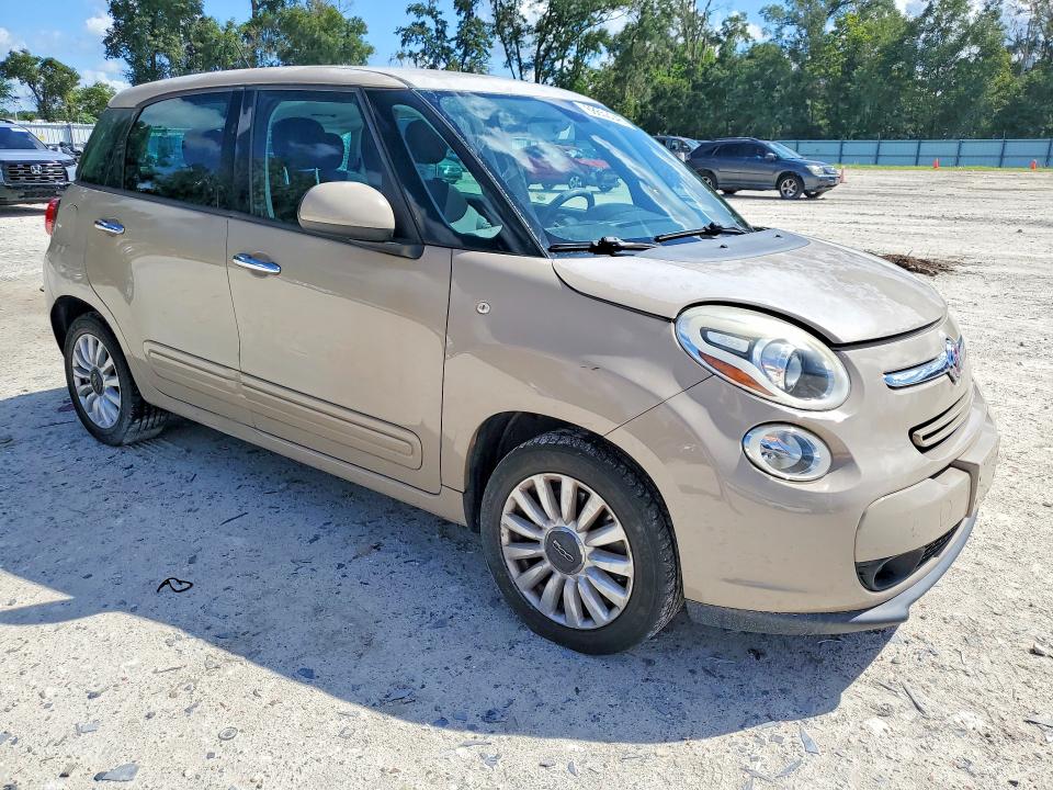 Снимка 4 от търг – 2014 FIAT 500L с VIN ZFBCFABH2EZ020017