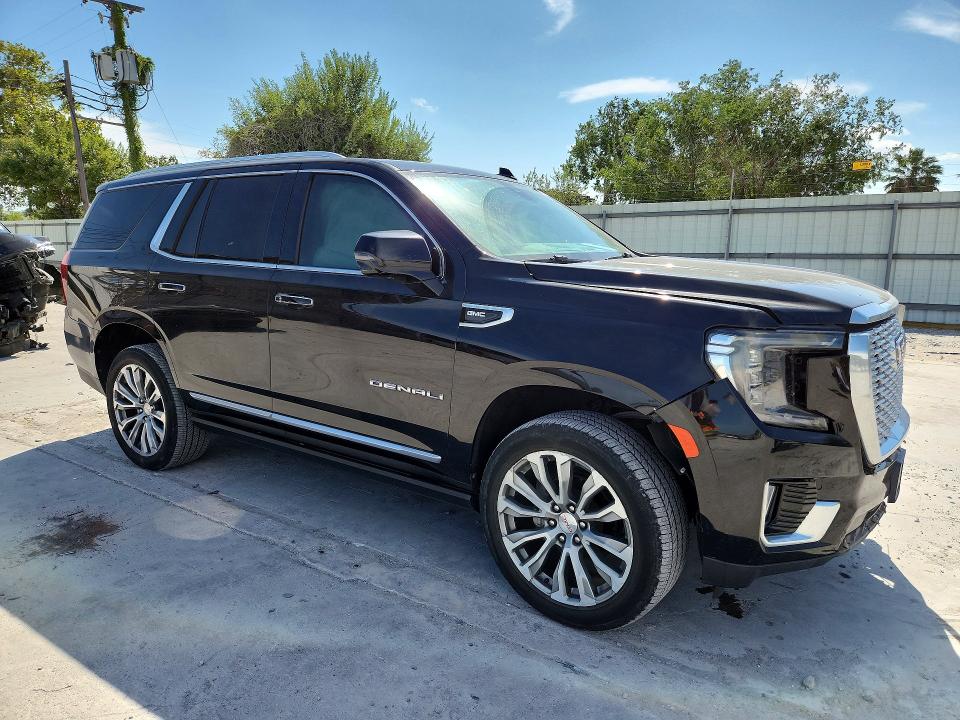 Фото 4 с аукциона – 2021 GMC YUKON с VIN 1GKS2DKL5MR107679