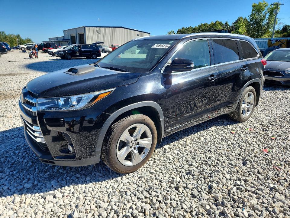 TOYOTA HIGHLANDER 2017 with VIN 5TDDZRFH0HS470241 - Photo from auction