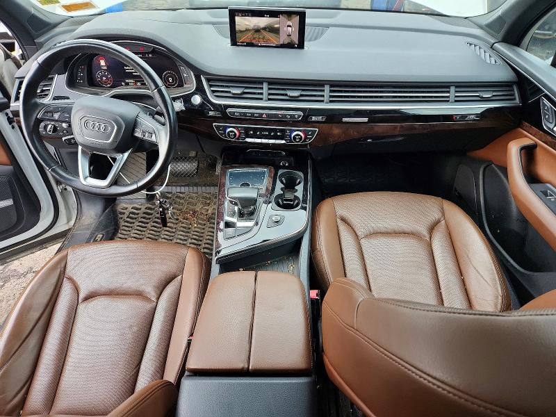 Снимка 8 от търг – 2017 AUDI Q7 с VIN WA1VAAF75HD037637