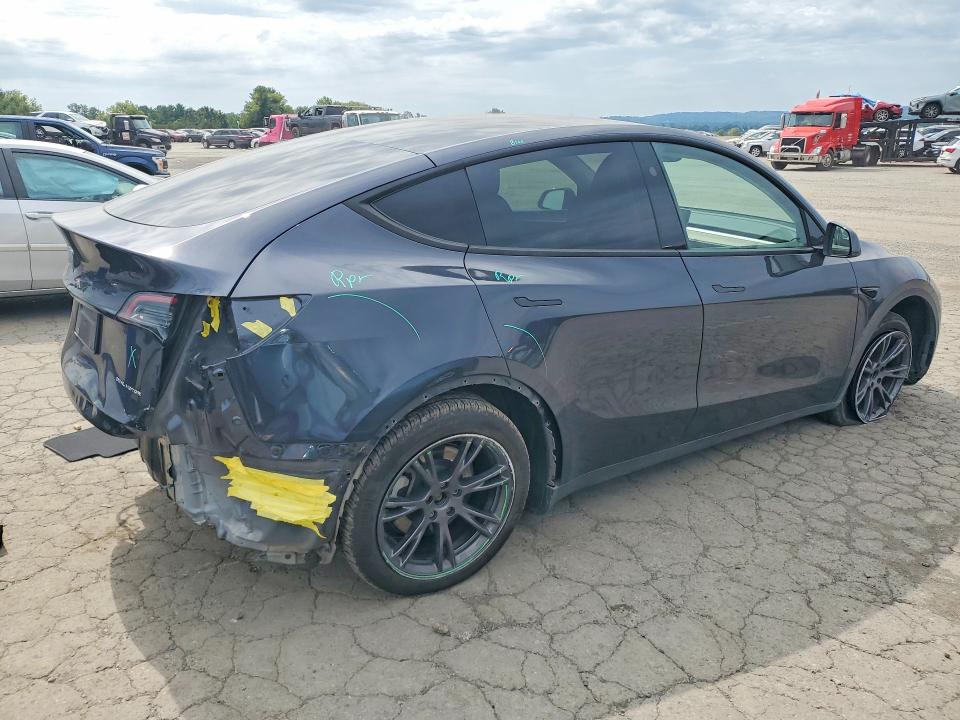 Photo 3 from auction – 2024 TESLA MODEL Y with VIN 7SAYGDEEXRF201268