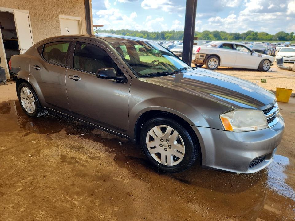 Фото 4 с аукциона – 2013 DODGE AVENGER с VIN 1C3CDZAB7DN619312