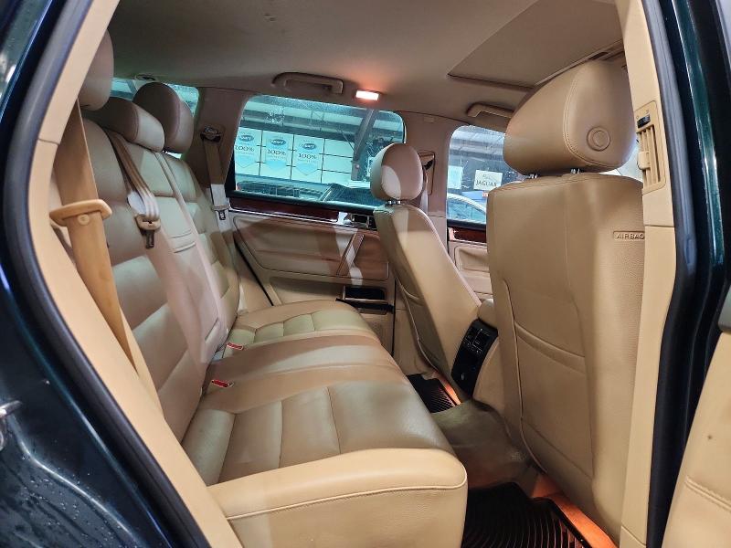 Photo 11 from auction – 2005 VOLKSWAGEN TOUAREG with VIN WVGZG77LX5D031330