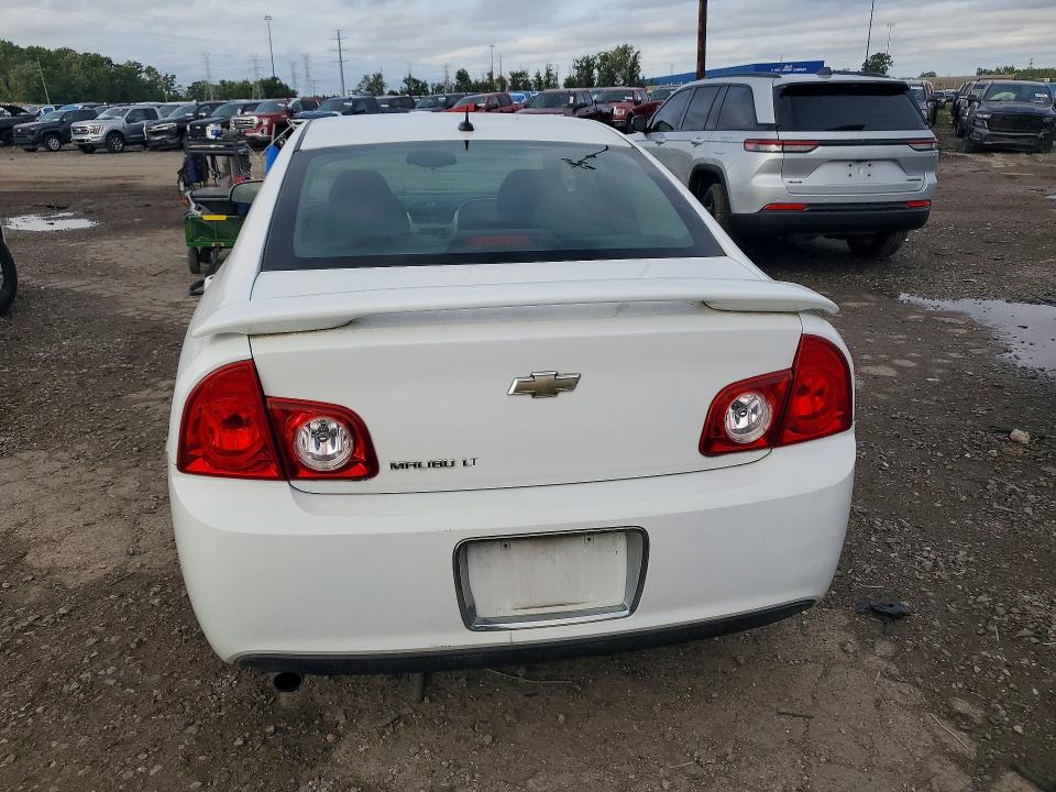 Photo 6 from auction – 2010 CHEVROLET MALIBU with VIN 1G1ZC5EB1AF311322