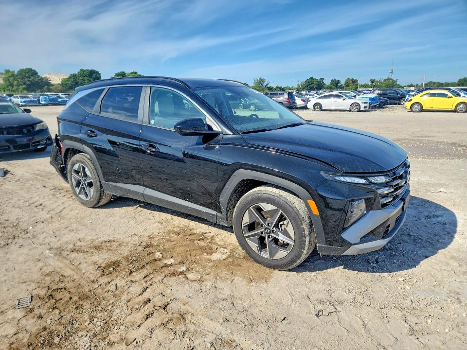 Photo 4 from auction – 2026 HYUNDAI TUCSON with VIN 5NMJB3DE9TH648821