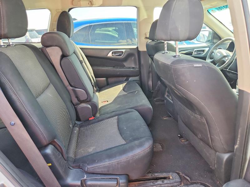 Photo 11 from auction – 2017 NISSAN PATHFINDER with VIN 5N1DR2MM1HC683946