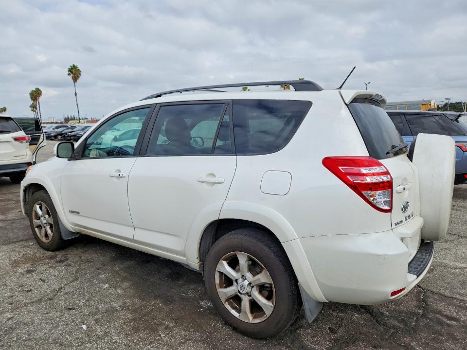 Photo 2 from auction – 2010 TOYOTA RAV4 with VIN 2T3YF4DVXAW030859