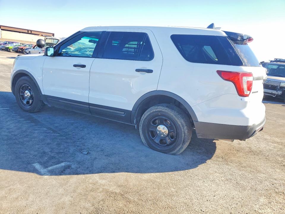 Снимка 2 от търг – 2017 FORD EXPLORER с VIN 1FM5K8AR7HGB55025