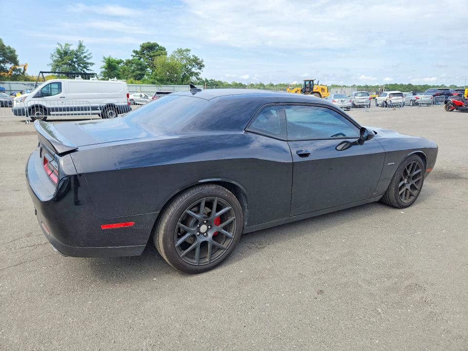 Снимка 3 от търг – 2015 DODGE CHALLENGER с VIN 2C3CDZBT2FH913851
