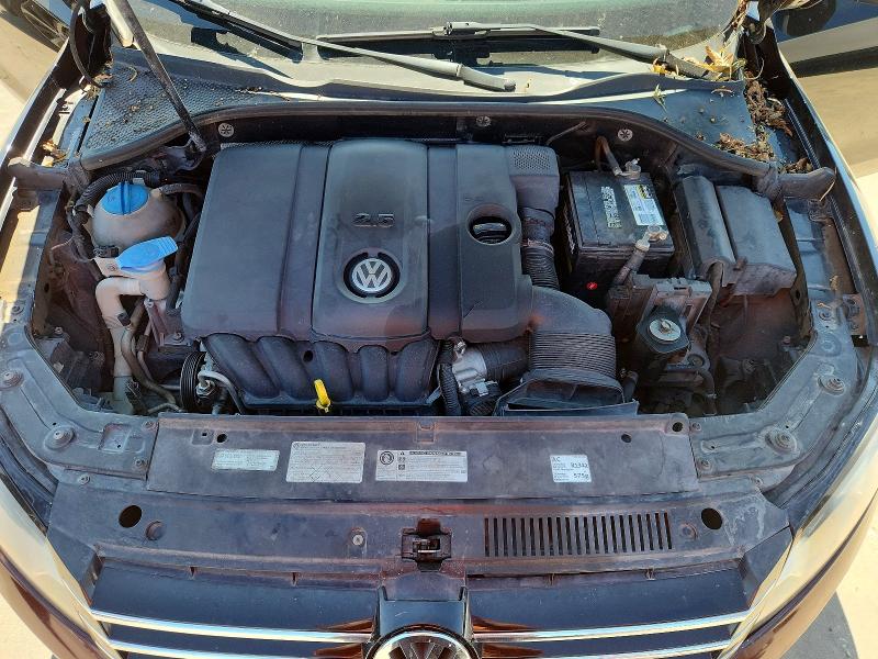 Photo 11 from auction – 2014 VOLKSWAGEN PASSAT with VIN 1VWAP7A36EC002713