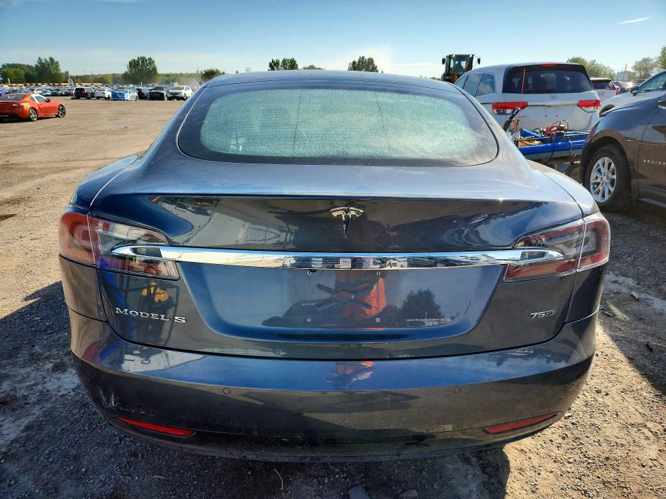 Photo 6 from auction – 2017 TESLA MODEL S with VIN 5YJSA1E22HF218542