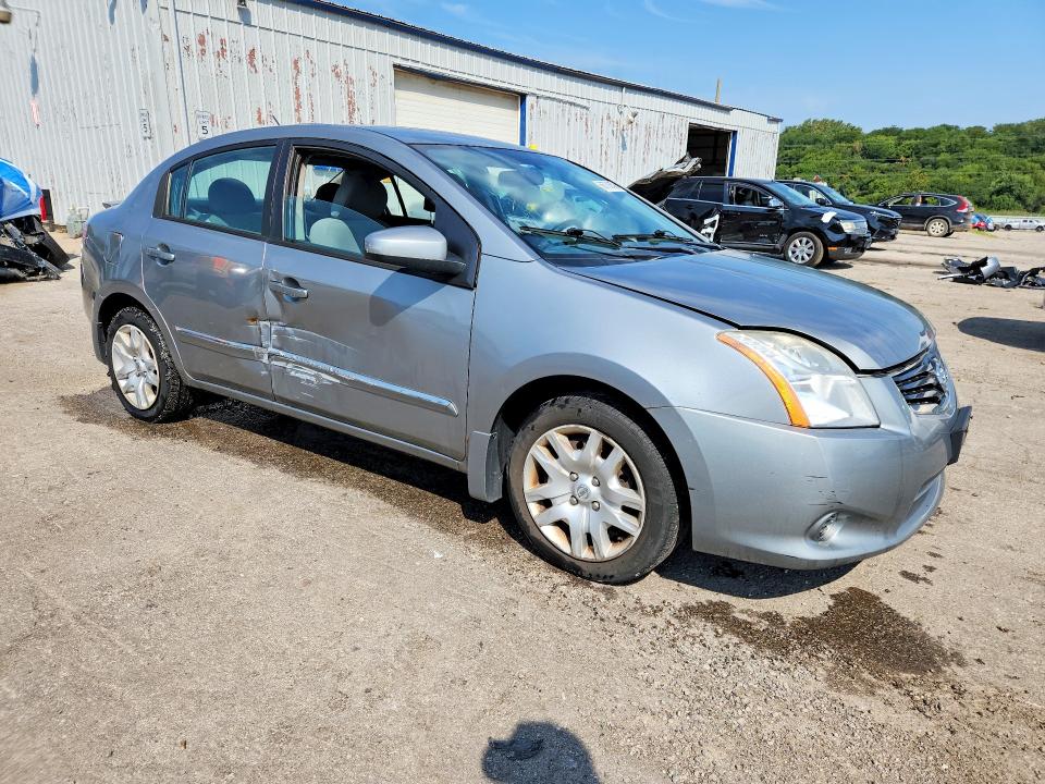Photo 4 from auction – 2011 NISSAN SENTRA with VIN 3N1AB6AP3BL705560
