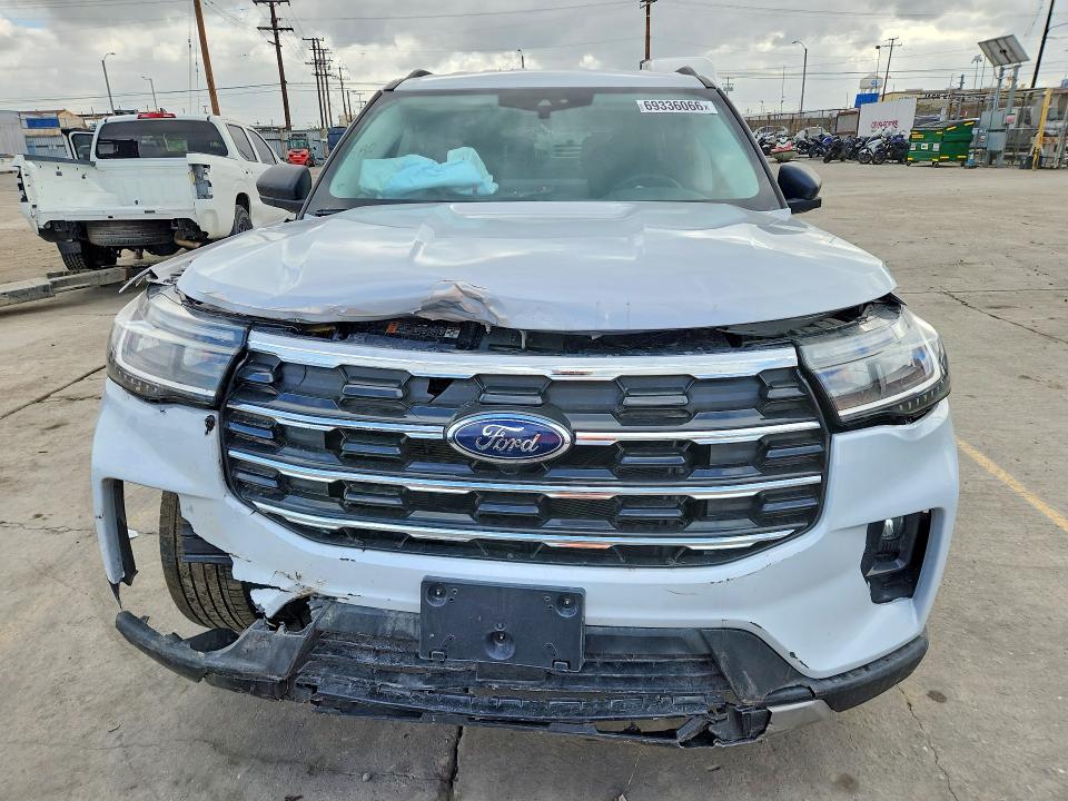 Photo 5 from auction – 2025 FORD EXPLORER with VIN 1FMUK8DH2SGC41901