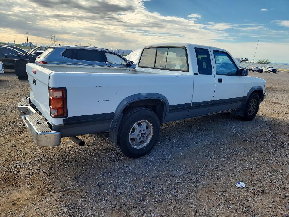 Photo 3 from auction – 1995 DODGE DAKOTA with VIN 1B7GL23X8SS258347