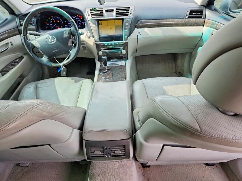 Фото 8 с аукциона – 2010 LEXUS LS с VIN JTHCL5EF4A5005350