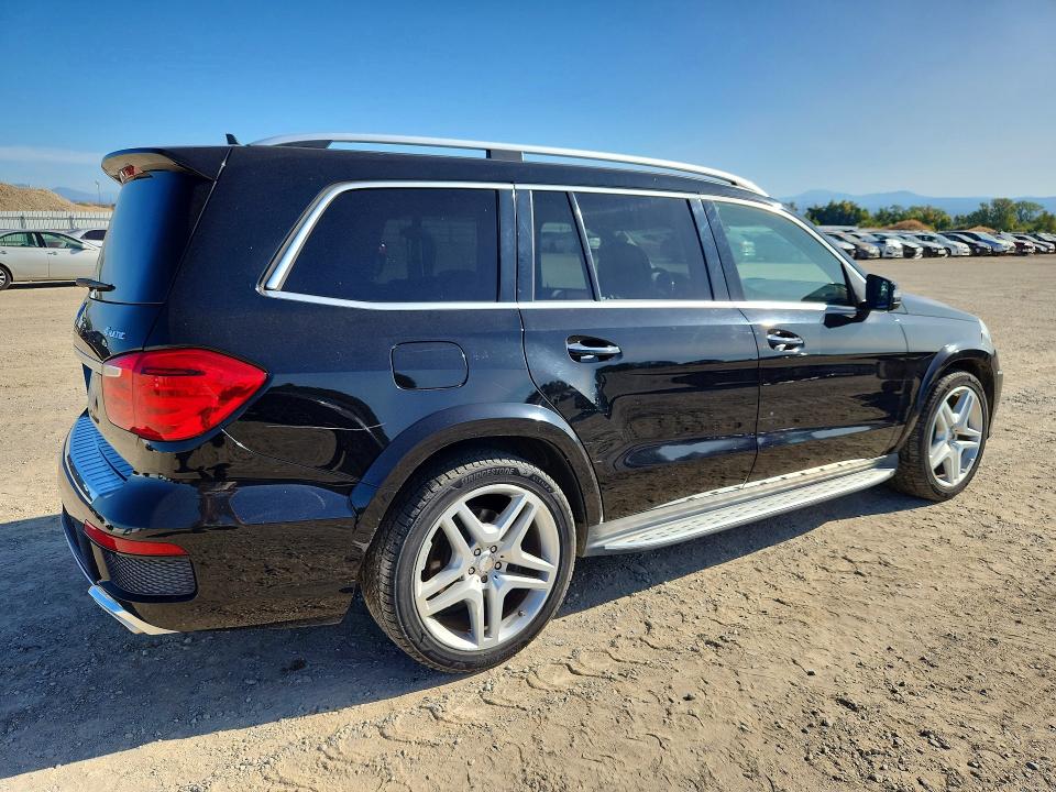 Photo 3 from auction – 2015 MERCEDES-BENZ GL with VIN 4JGDF7DE4FA532235