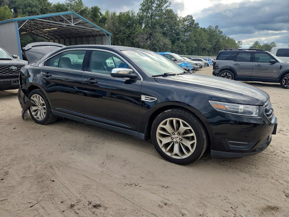 Photo 4 from auction – 2017 FORD TAURUS with VIN 1FAHP2F86HG144278