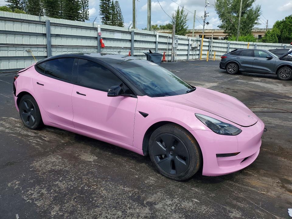 Фото 4 с аукциона – 2021 TESLA MODEL 3 с VIN 5YJ3E1EA8MF093220