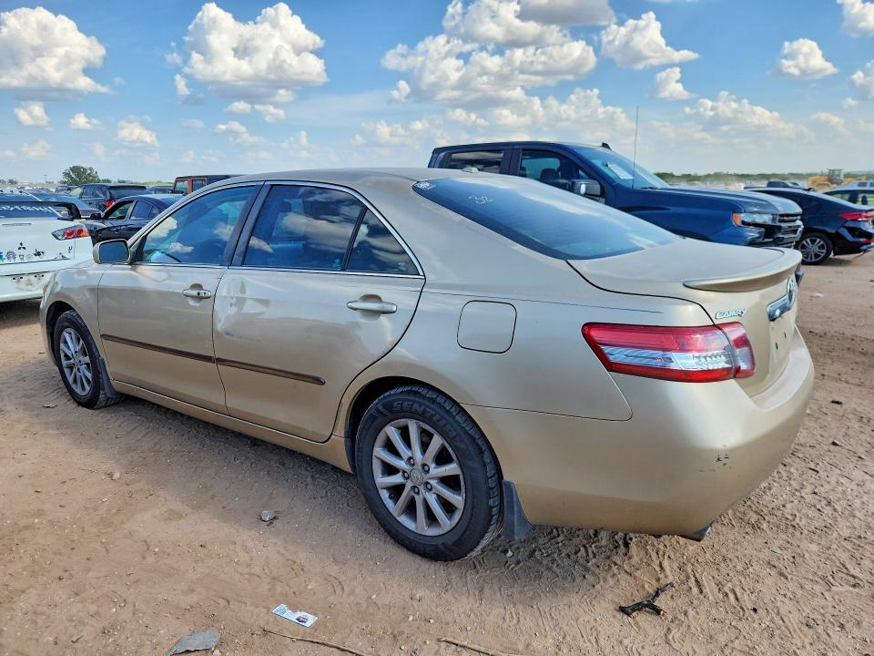 Photo 2 from auction – 2011 TOYOTA CAMRY with VIN 4T1BK3EK8BU132445