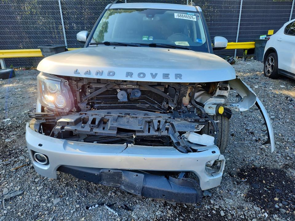 Photo 5 from auction – 2015 LAND ROVER LR4 with VIN SALAG2V67FA760785