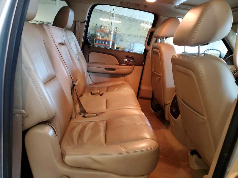 Photo 11 from auction – 2012 GMC YUKON XL with VIN 1GKS2KE73CR124191