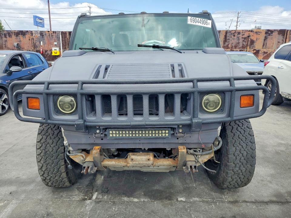 صورة رقم 5 من المزاد - 2009 HUMMER H2 SUT مع VIN 5GRGN02289H100925