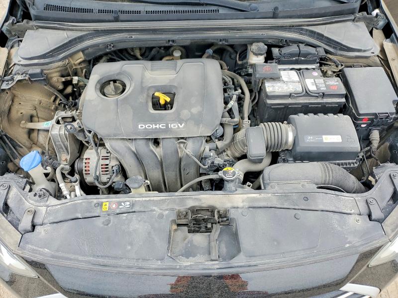 Photo 11 from auction – 2017 HYUNDAI ELANTRA with VIN 5NPD74LFXHH148529