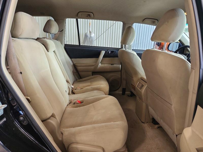 Photo 11 from auction – 2010 TOYOTA HIGHLANDER with VIN 5TDZK3EH5AS003850