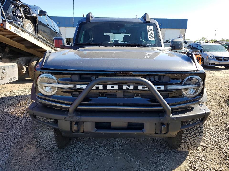 Снимка 5 от търг – 2022 FORD BRONCO с VIN 1FMDE5CHXNLB18396