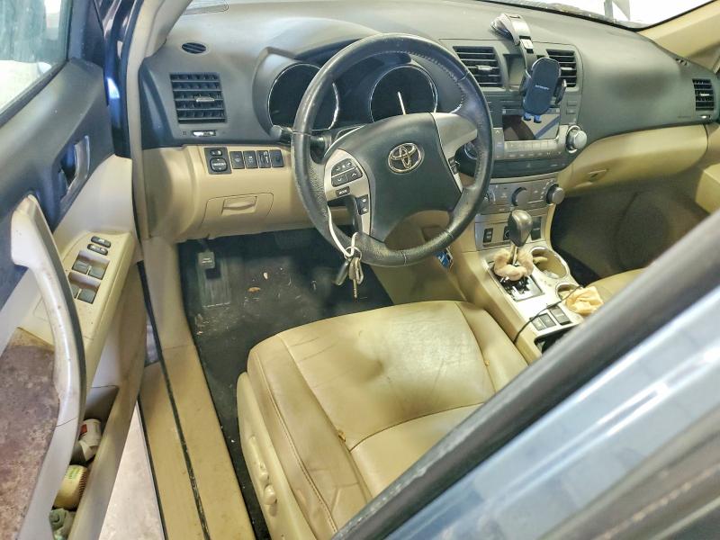 Zdjęcie 8 z aukcji – 2012 TOYOTA HIGHLANDER z VIN 5TDBK3EH2CS101125