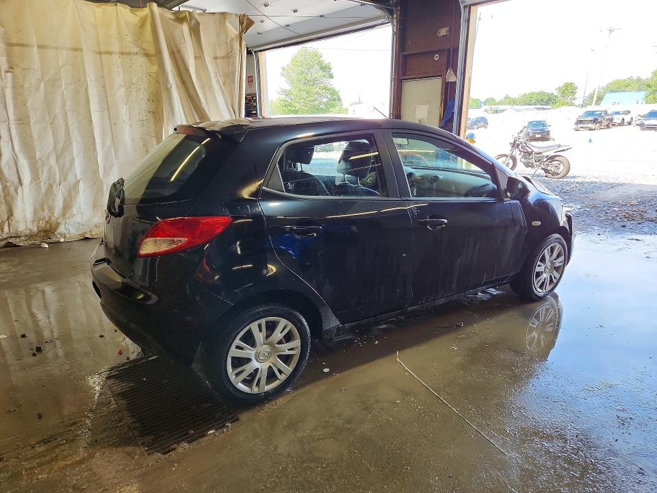 Фото 3 с аукциона – 2011 MAZDA MAZDA2 с VIN JM1DE1HZ3B0129347
