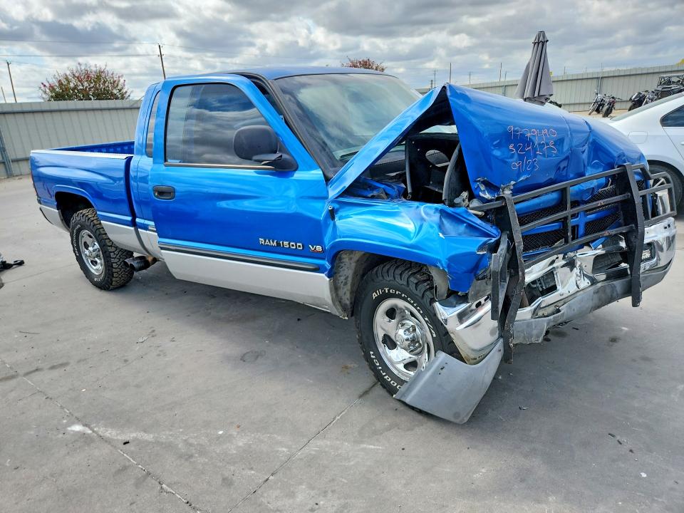 Photo 4 from auction – 2001 DODGE RAM 1500 with VIN 3B7HC13Y11M524175