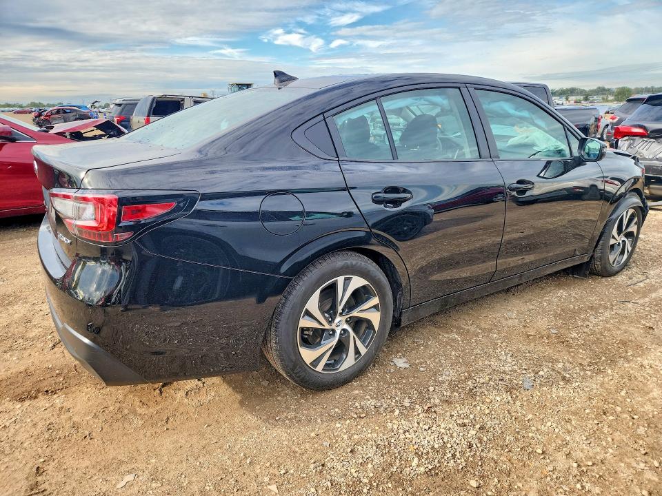 Zdjęcie 3 z aukcji – 2025 SUBARU LEGACY z VIN 4S3BWAC69S3016406