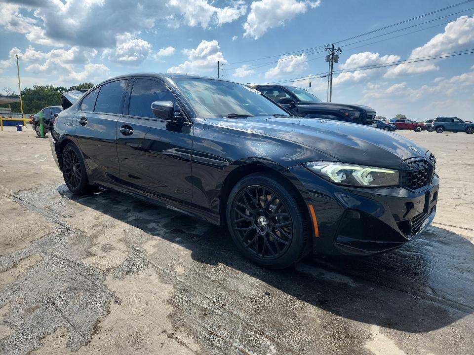 Photo 4 from auction – 2023 BMW 330XI with VIN 3MW89FF07P8D53741