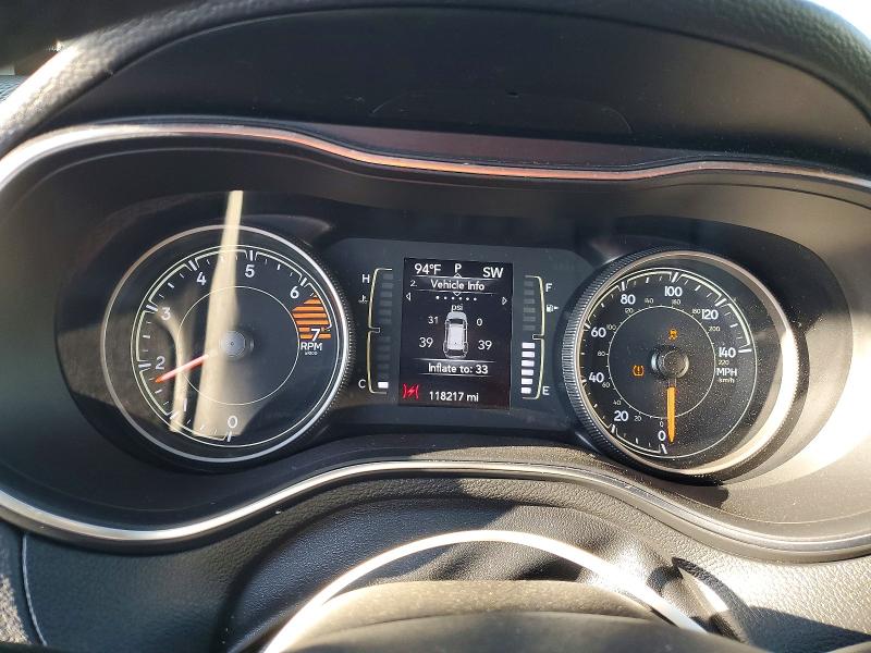 Photo 9 from auction – 2019 JEEP CHEROKEE with VIN 1C4PJMLB4KD402177