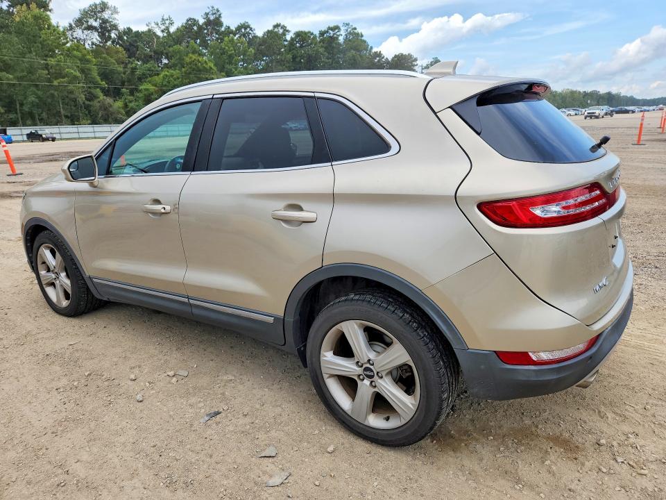 Photo 2 from auction – 2017 LINCOLN MKC with VIN 5LMCJ1C95HUL27484