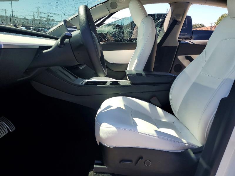 Photo 7 from auction – 2022 TESLA MODEL Y with VIN 7SAYGDEF8NF407014