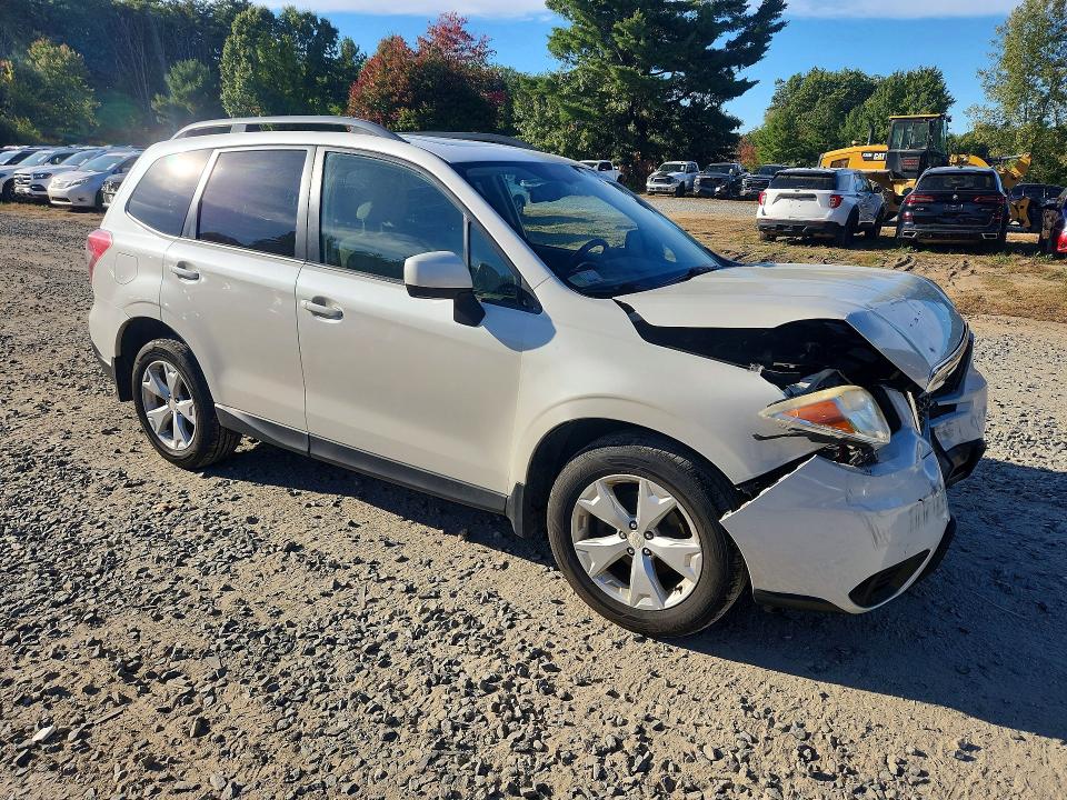 صورة رقم 4 من المزاد - 2015 SUBARU FORESTER مع VIN JF2SJADC6FH531246