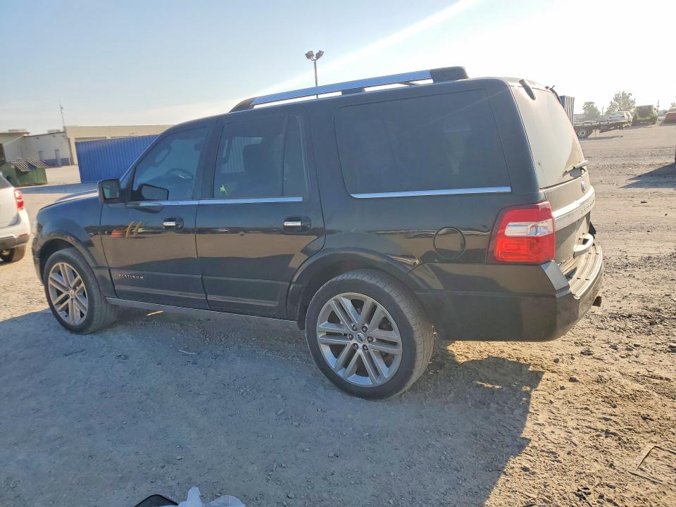 Фото 2 с аукциона – 2016 FORD EXPEDITION с VIN 1FMJU1MT1GEF50903